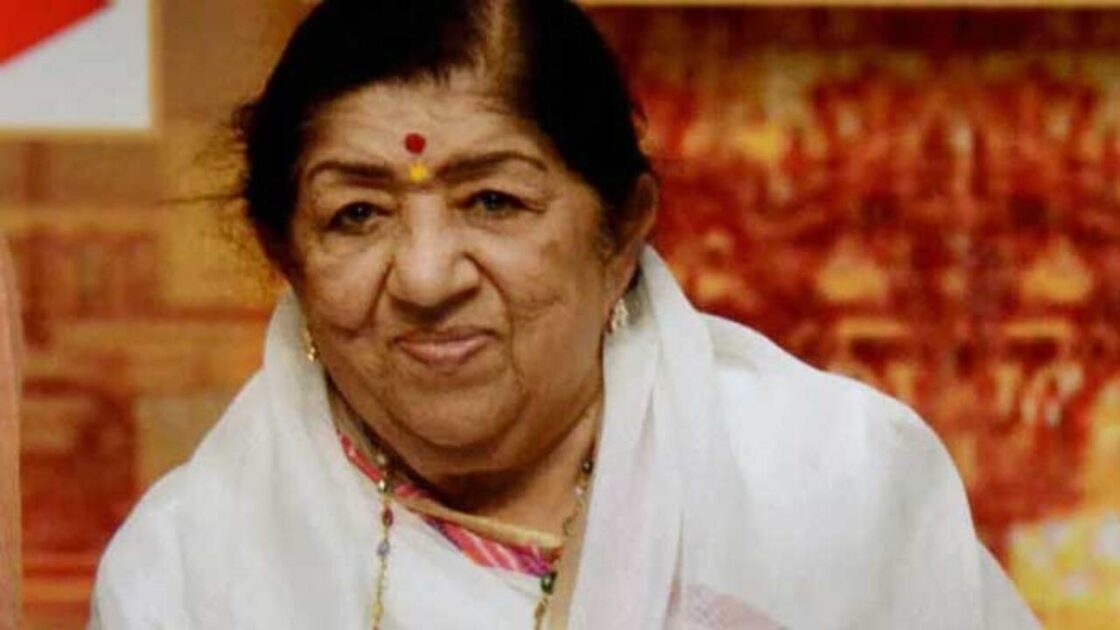 Lata-Mangeshkar2_